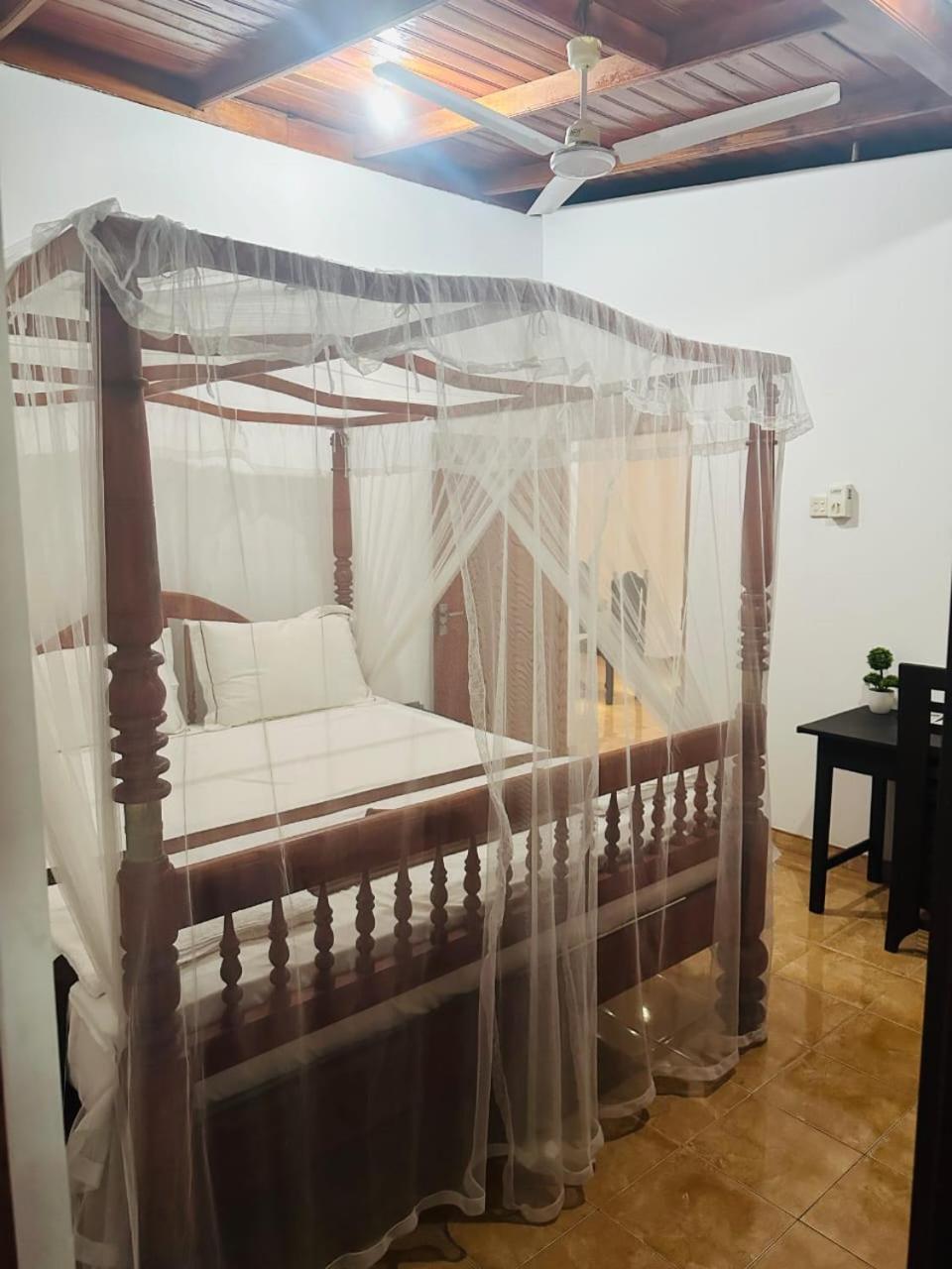 Sithum Home Stay Dikwella Exterior foto