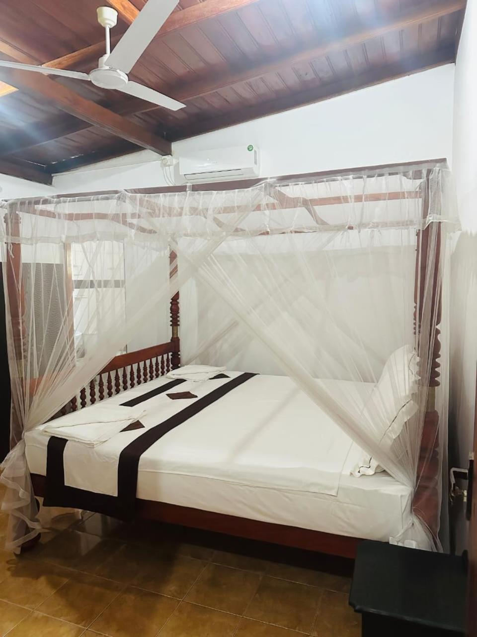 Sithum Home Stay Dikwella Exterior foto